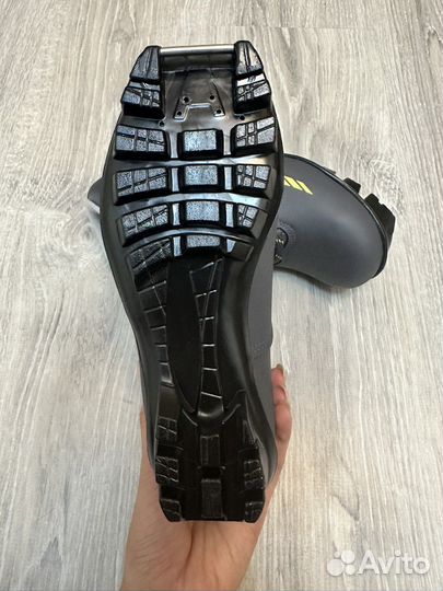 Лыжные ботинки decathlon inovik 34-46 новые