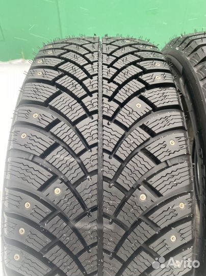 Bfgoodrich G-Force Stud 225/50 R17 98Q