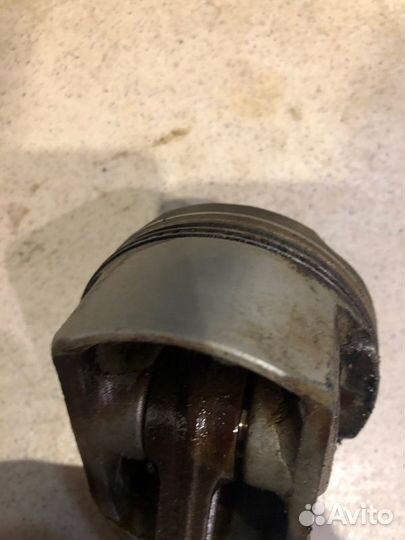 Поршень шатун Pontiac Vibe 1ZZ-FE