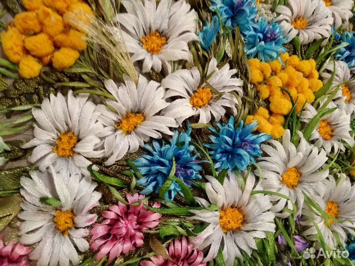 Картина из лент