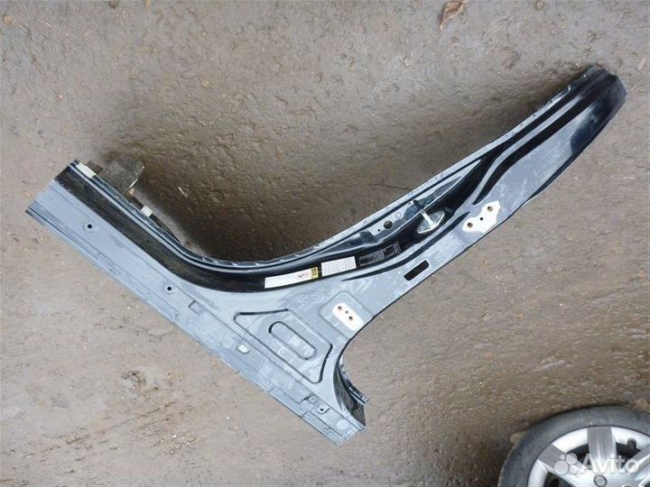 Стойка кузова центральная левая Toyota Camry ASV50