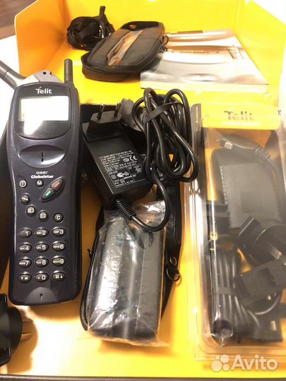 Спутниковый телефон Telit SAT550