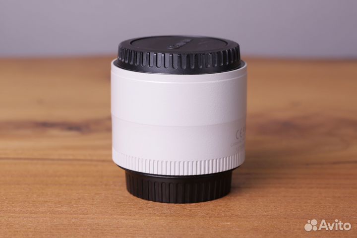 Телеконвертер Canon Extender EF 2x III
