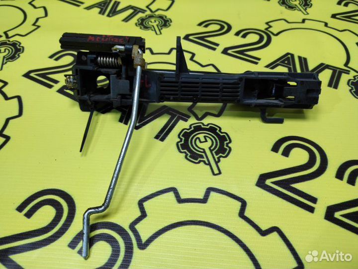 Ручка двери внешняя передняя левая Toyota Harrier