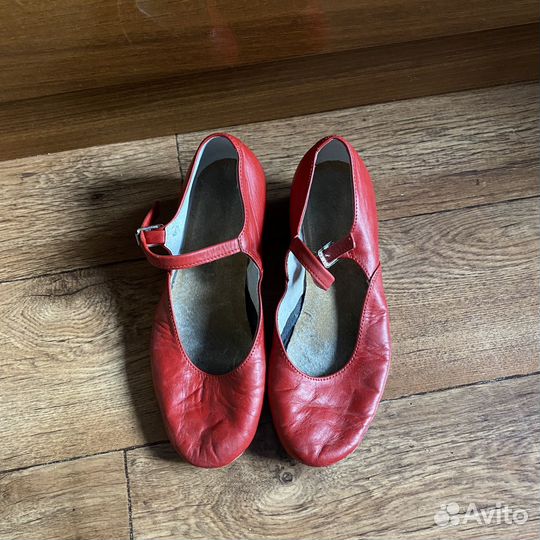 Туфли для танцев. Кожа
