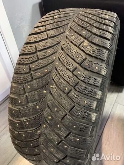 Michelin X-Ice North 4 245/45 R18