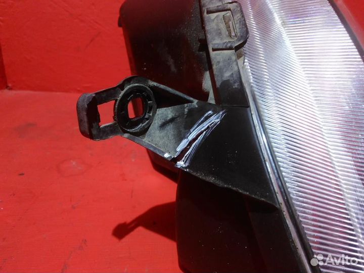 Фара левая Рено Логан 1 дефект