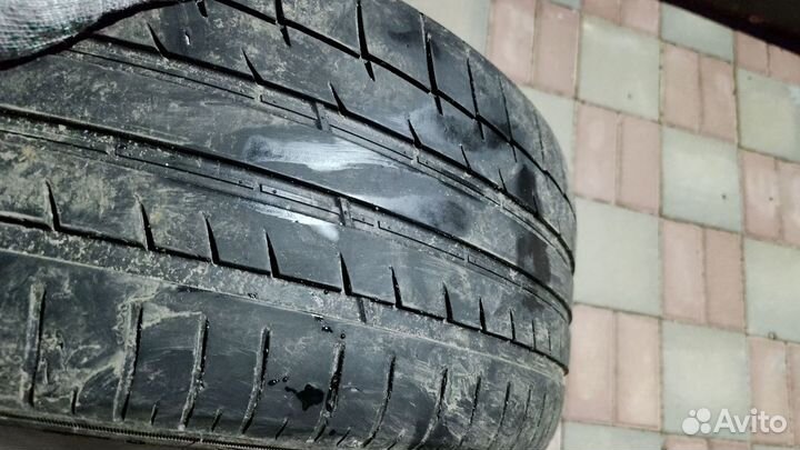 Triangle TH201 Sportex 235/45 R18