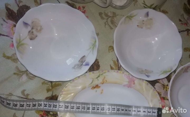 Пиалы салатники акварель с цветами ирисами