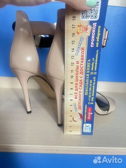 Босоножки женские 37 размер