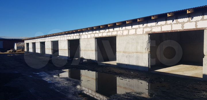 Гараж, > 30 м²