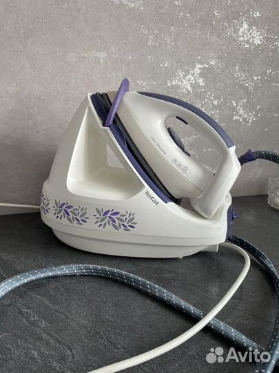Утюг с парогенератором Tefal