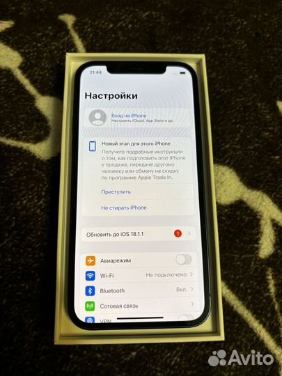 iPhone 12, 64 ГБ