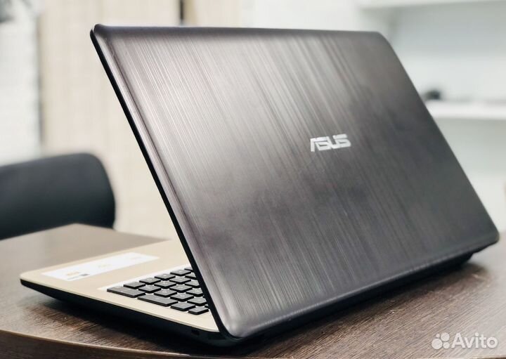 Ноутбук Asus 15,6/Intel N5000/MX 110/SSD/Гарантия