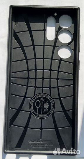 Чехол Spigen на Samsung Galaxy S23 Ultra & Pixel8