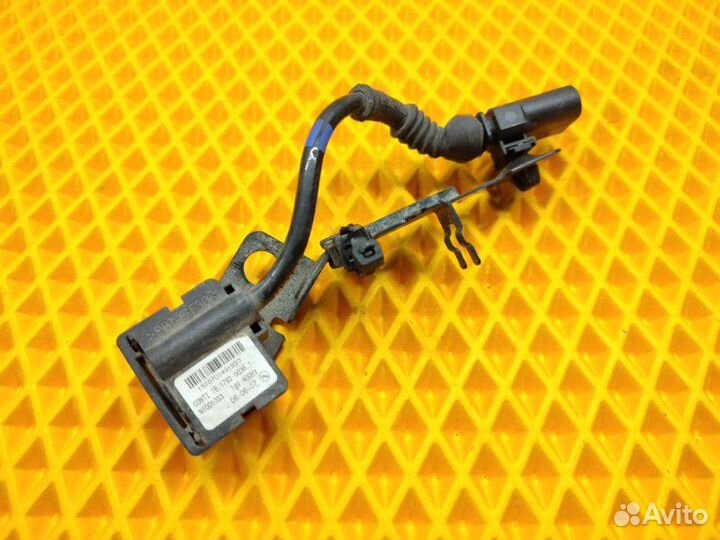 Датчик ускорения передний левый Audi A8 D3 4.2