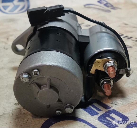 Стартер новый nissan 10зуб 23300-2y900