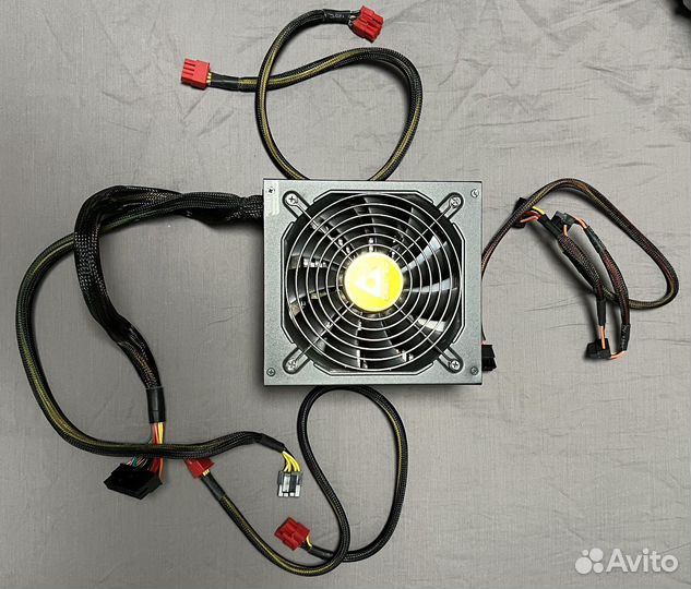 Блок питания Chieftec 650w APS-650CB