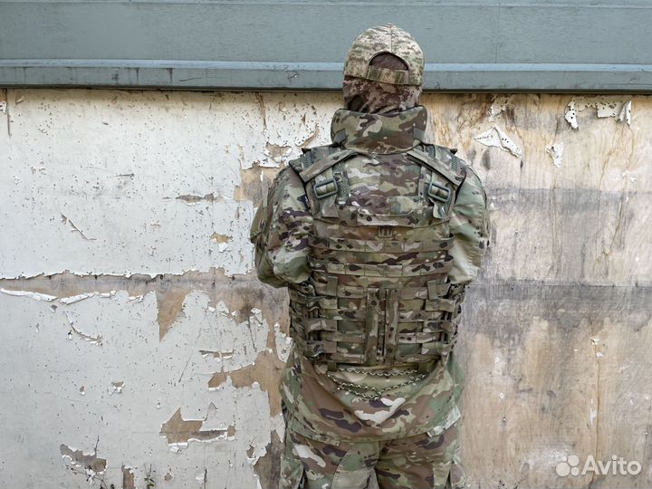 Тактический жилет с встроенными модулями