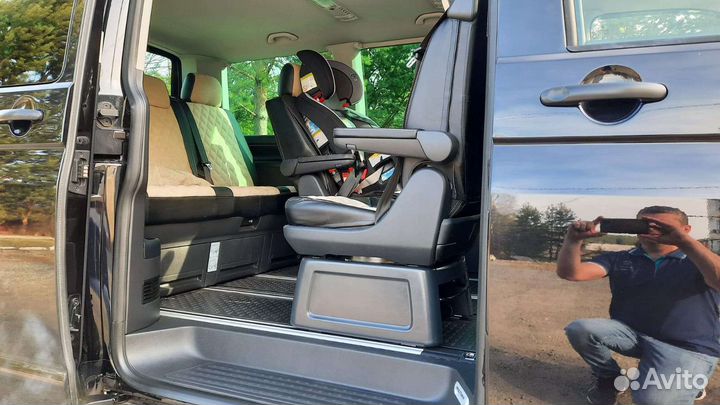 Volkswagen Multivan 2.0 МТ, 2017, 121 830 км