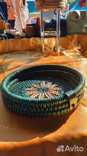 Плетёный поднос