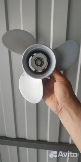 Гребной винт suzuki 9.9-20,25-30