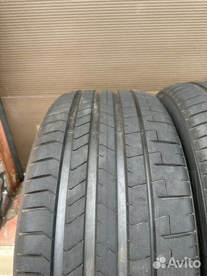 Pirelli P Zero PZ4 285/45 R21 и 315/40 R21