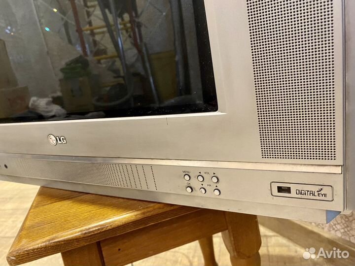 Телевизор lg 52