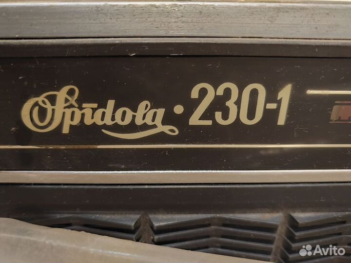 Радиоприемник VEF spidola 230-1