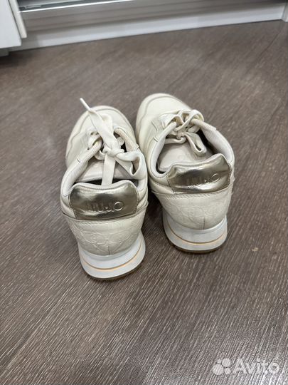 Кроссовки женские liu jo