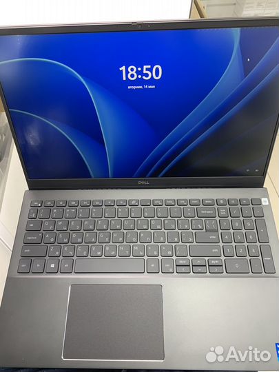 Ноутбук dell Vostro 5502-0228 i5 8/512 GB