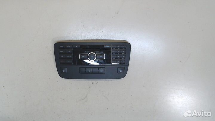 Панель управления магнитолой Mercedes GLK X204, 20