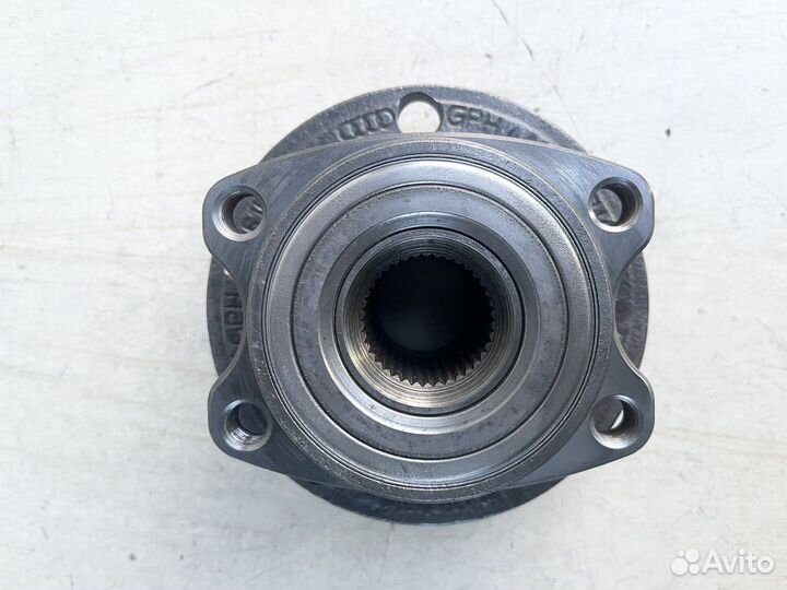 Кулак Aud A4 В6 В7, А6 C5 4B. Без трещин. Гарантия