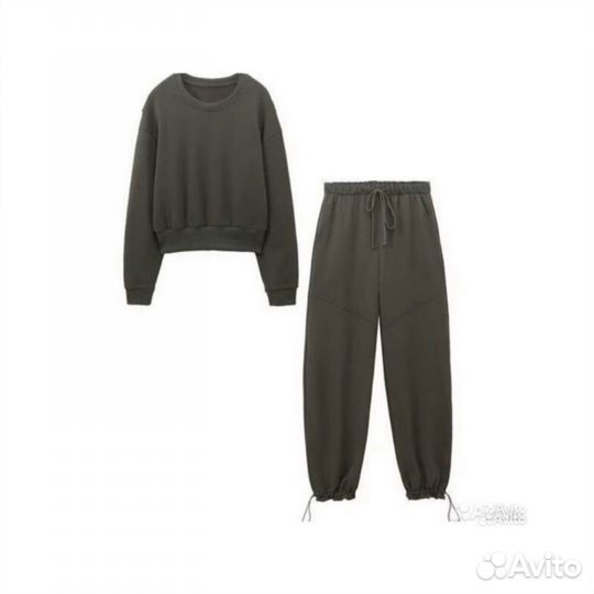 Спортивный женский костюм 42 44