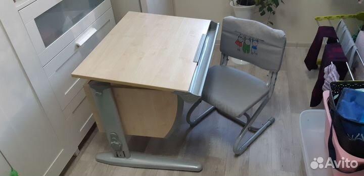 Растущая парта и стул дэми