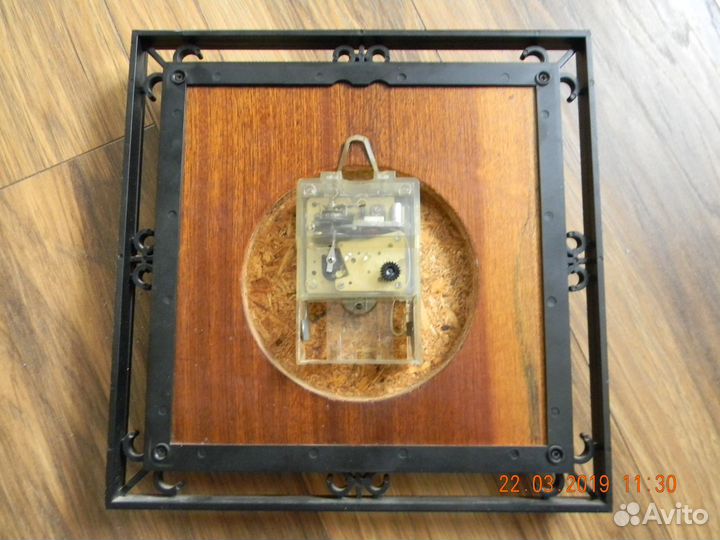 Часы янтарь (СССР) электромеханические