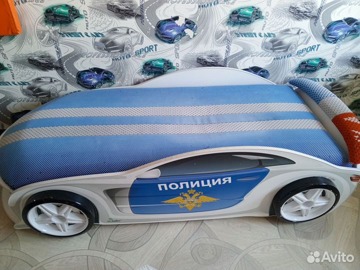 Кровать машина для мальчика б/у