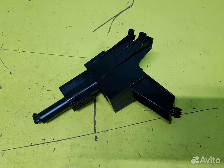 Омыватель фары Nissan Qashqai J10 28611BR00A