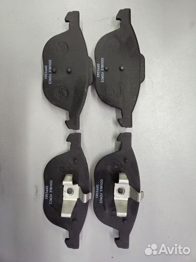 Колодки тормозные передние Ford Focus / Mazda 3