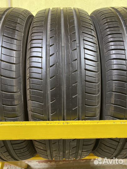 Yokohama Bluearth ES32 205/60 R16 92H