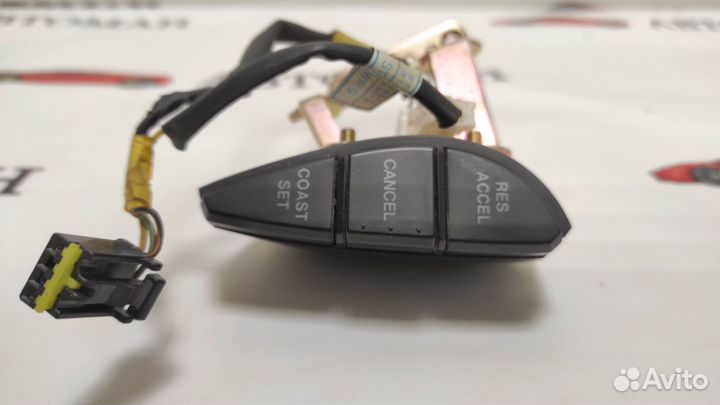 Кнопка руля Hyundai Sonata 4 EF 2001-2012