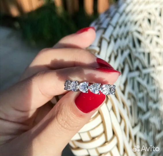 Кольцо серебро 925 пробы с муассанитами 4,8 ct