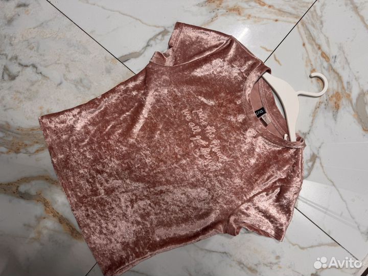 Футболка женская бархатная s