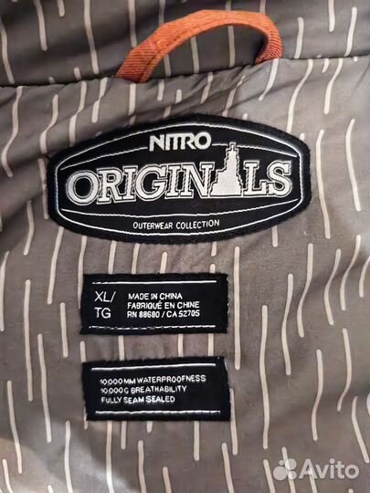 Сноубордическая куртка nitro