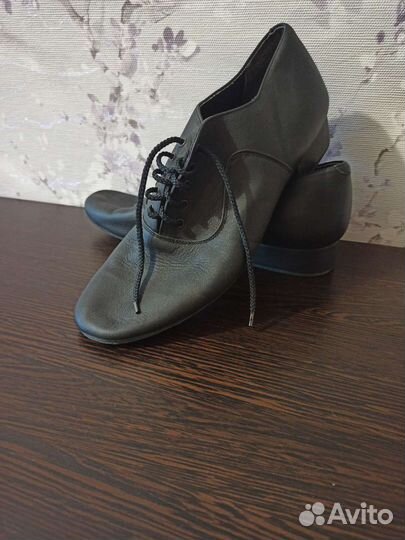 Туфли танцевальные