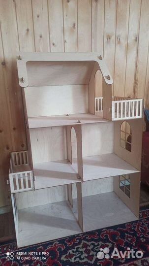 Домик с мебелью