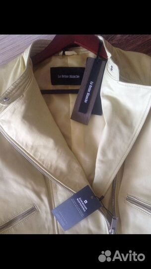 Новая Куртка кожаная женская 48 размер