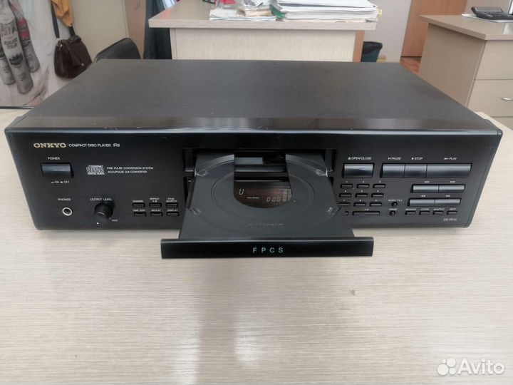 Onkyo DX-7510 Проигрыватель(CD)