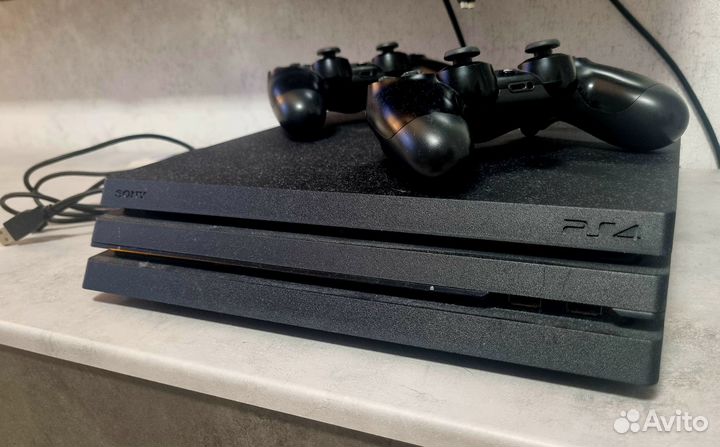 Sony playstation 4 ps4 pro 1tb