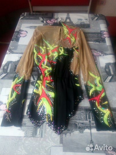 Гимнастический купальник